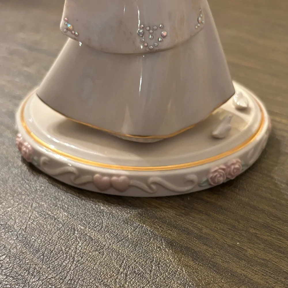 Lenox Disney Cinderella’s Wedding Day Cake Topper NEW